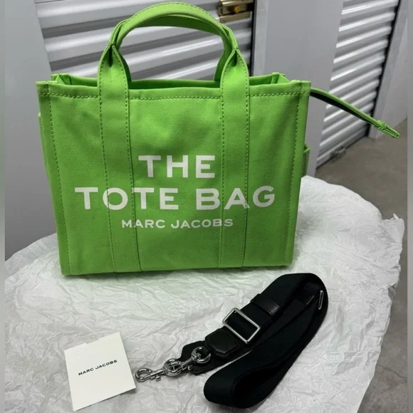 *FINAL PRICE DROP* Marc Jacobs X Magda Archer The Tote Bag Bright Green RARE